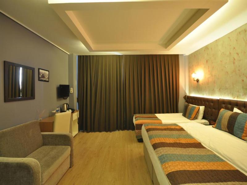 Retropera Hotel - Oda