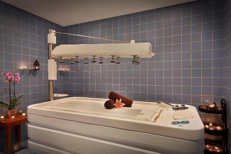 Crowne Plaza Jordan Dead Sea Resort & Spa - Aktivite