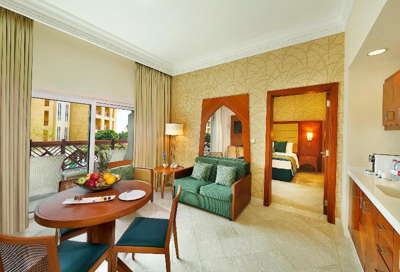 Crowne Plaza Jordan Dead Sea Resort & Spa - Oda