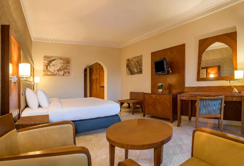 Crowne Plaza Jordan Dead Sea Resort & Spa - Oda
