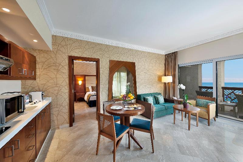 Crowne Plaza Jordan Dead Sea Resort & Spa - Oda