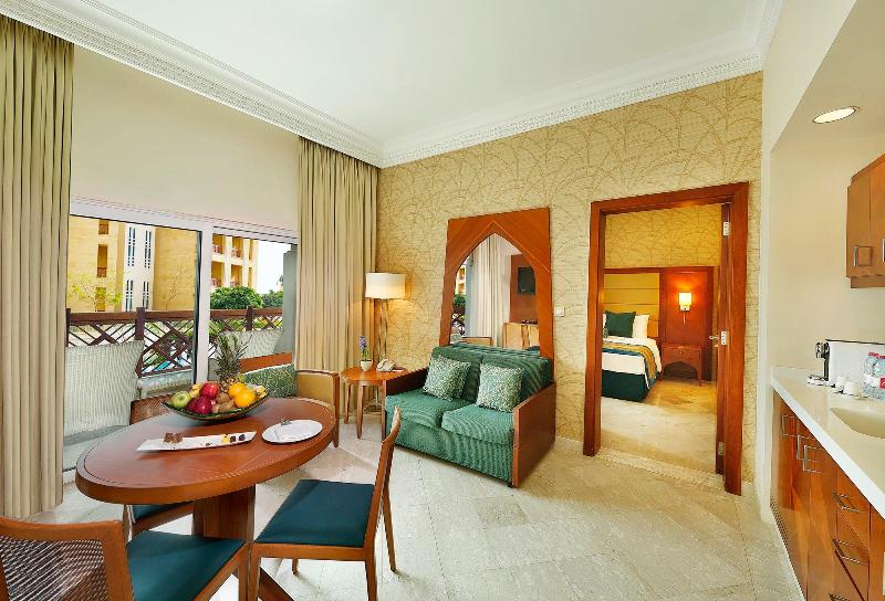 Crowne Plaza Jordan Dead Sea Resort & Spa - Oda