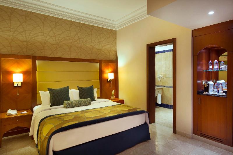 Crowne Plaza Jordan Dead Sea Resort & Spa - Oda