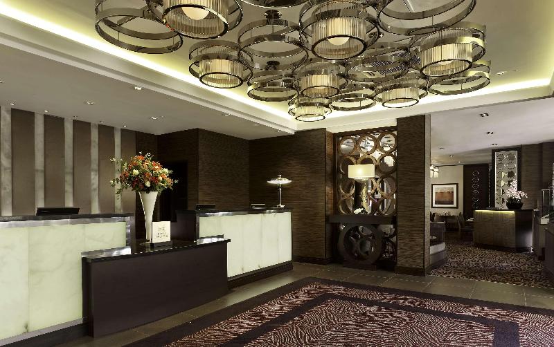Doubletree by Hilton London Victoria - Lobi
