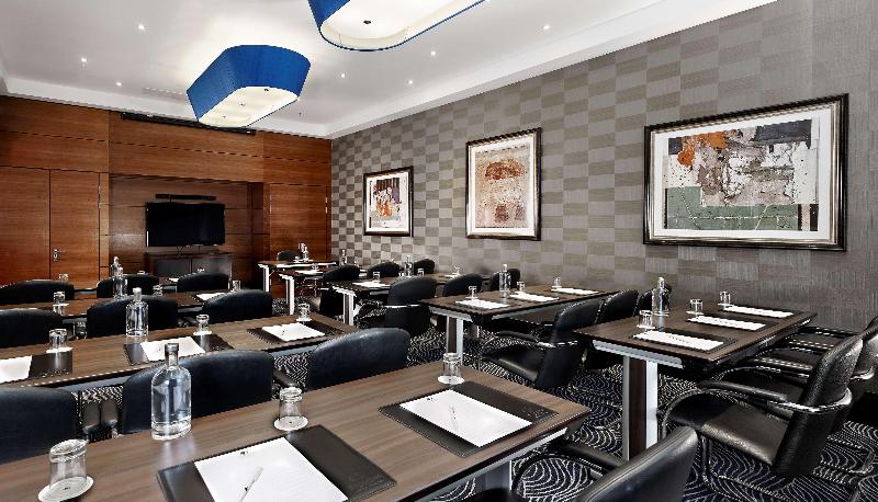 Doubletree by Hilton London Victoria - Genel