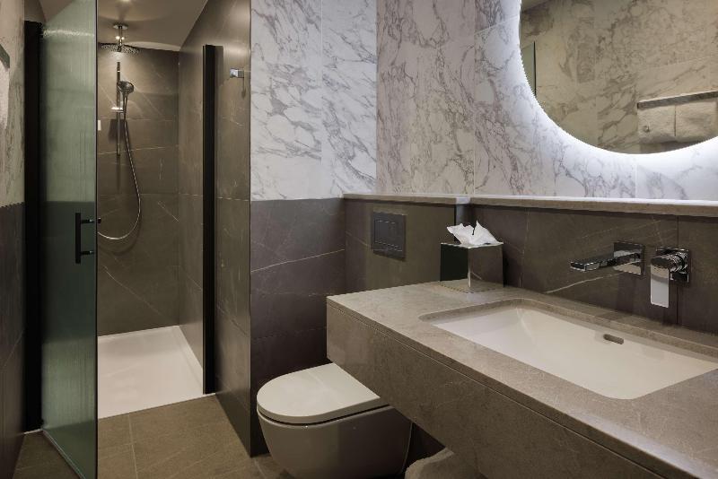 Doubletree by Hilton London Victoria - Oda