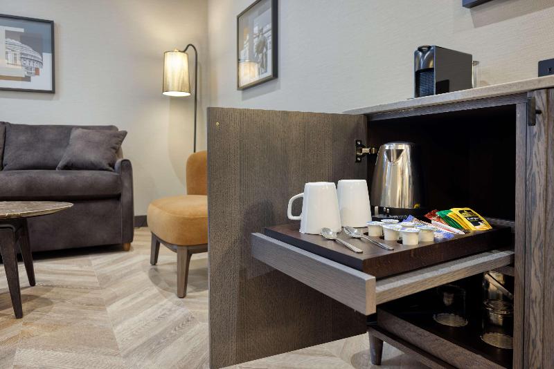 Doubletree by Hilton London Victoria - Oda