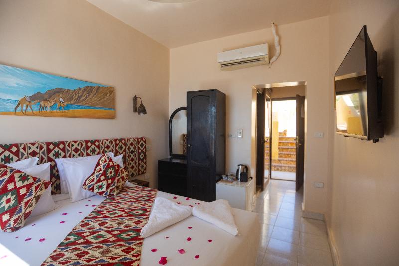 Bedouin Moon Hotel - Oda