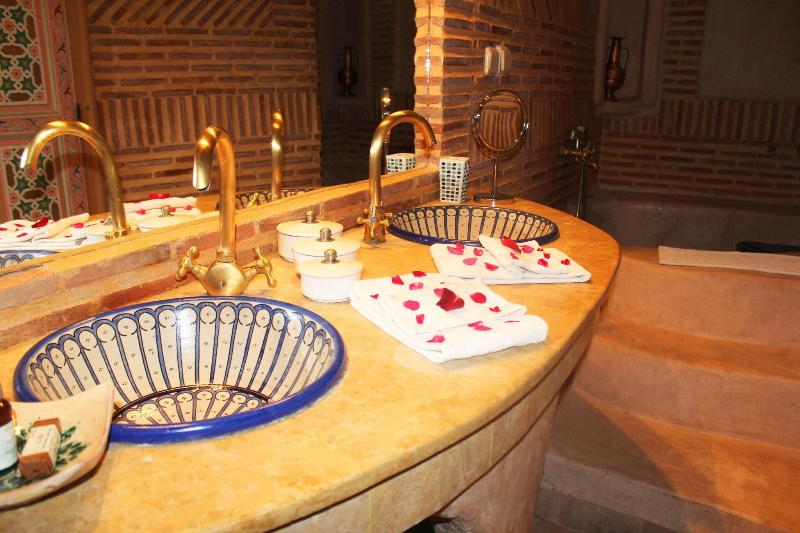 Riad Alida - Oda