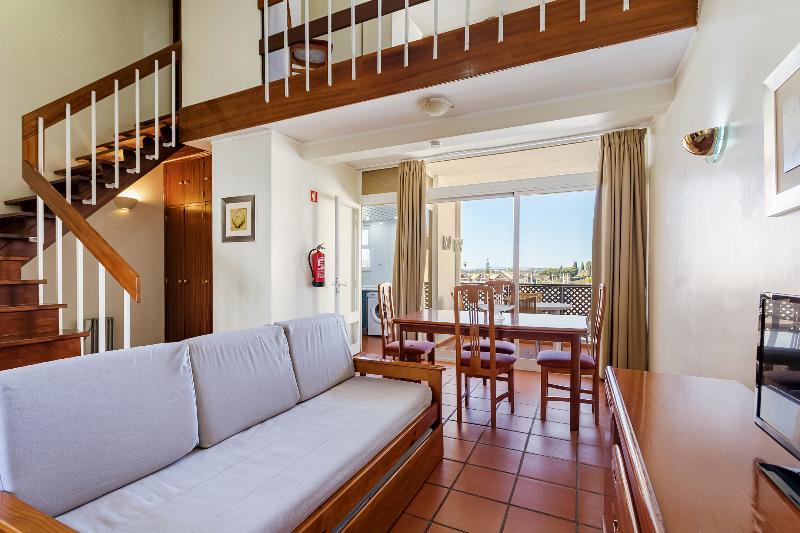 Marina Plaza Apartamentos by Garvetur - Oda