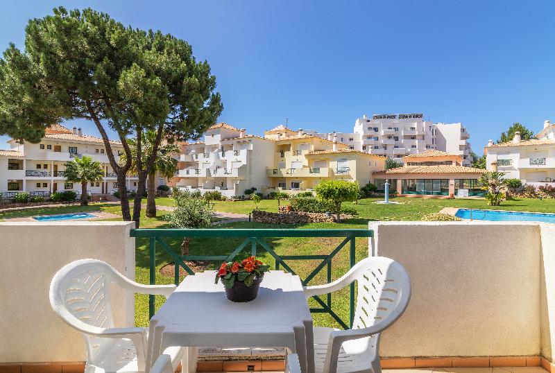 Jardins Santa Eulalia by Garvetur - Teras