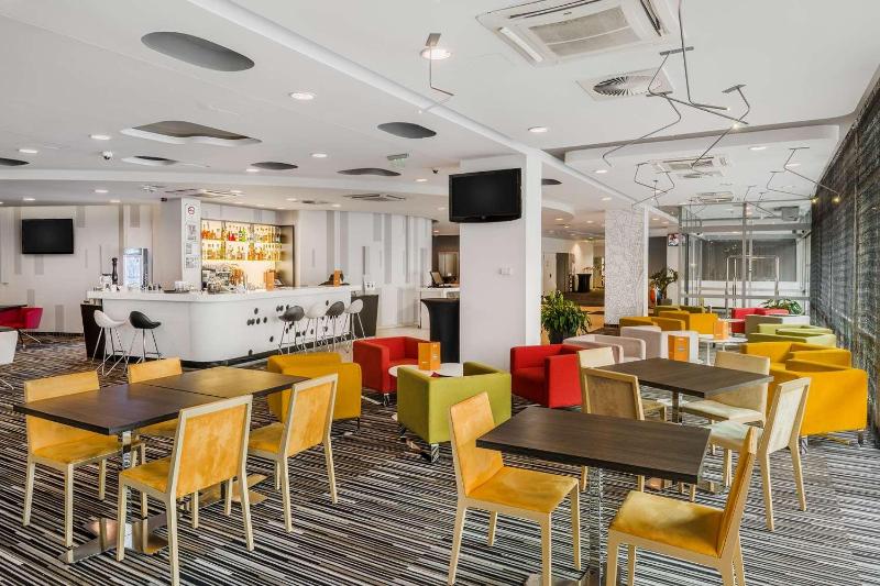 Park Inn by Radisson Budapest - Lobi
