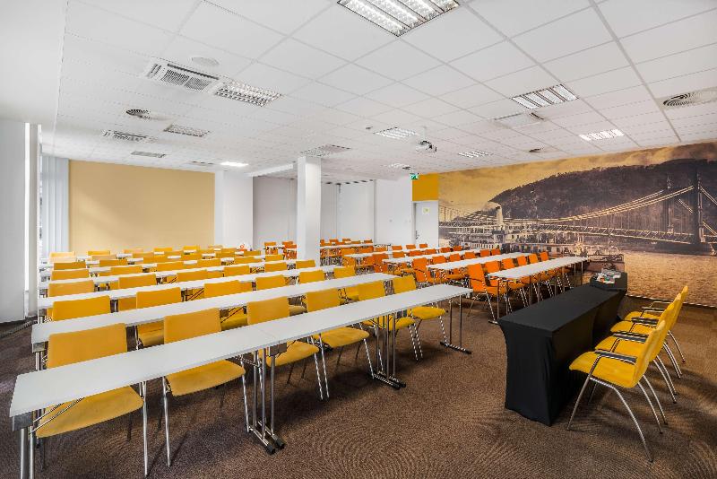 Park Inn by Radisson Budapest - Toplantı