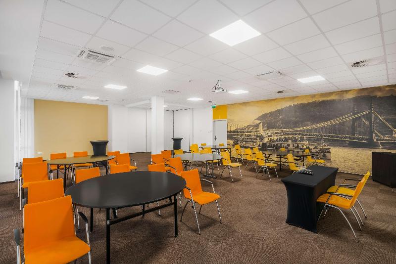 Park Inn by Radisson Budapest - Toplantı