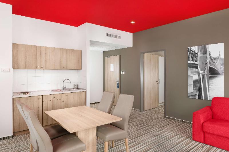 Park Inn by Radisson Budapest - Oda