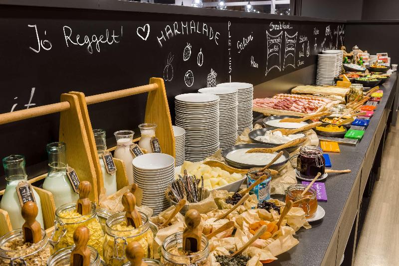 Park Inn by Radisson Budapest - Restoran