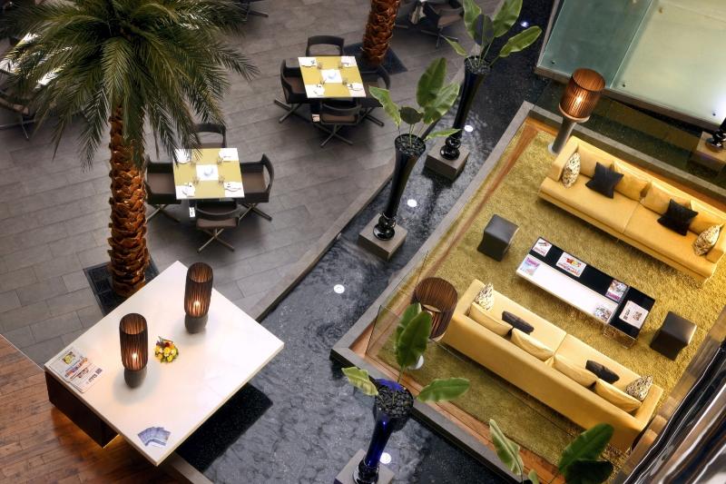 Centro Sharjah by Rotana - Lobi