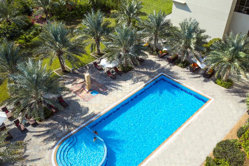 Centro Sharjah by Rotana - Havuz