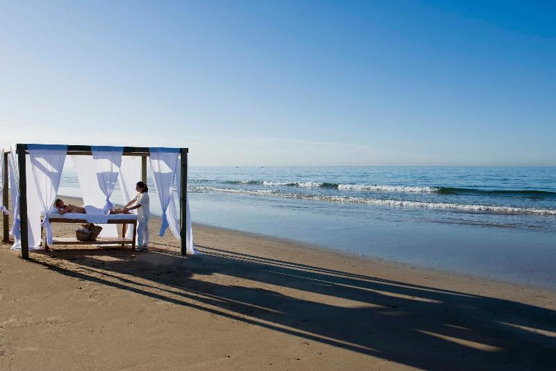 Paradis Plage Surf Yoga & Spa Resort - Aktivite