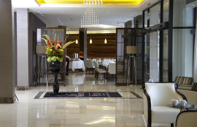Park Grand Heathrow - Lobi