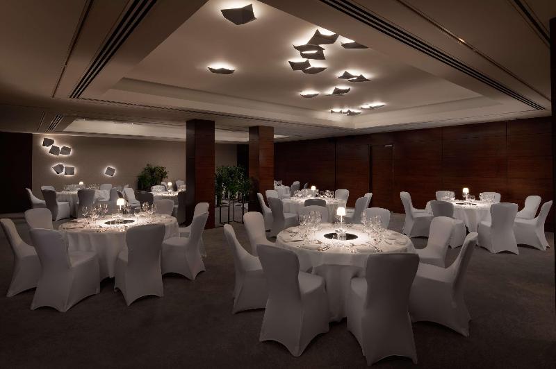 Conrad London St. James - Genel