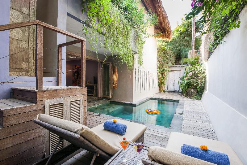 Blue Karma Dijiwa Seminyak - Oda