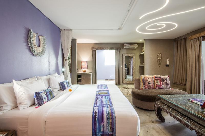 Blue Karma Dijiwa Seminyak - Oda