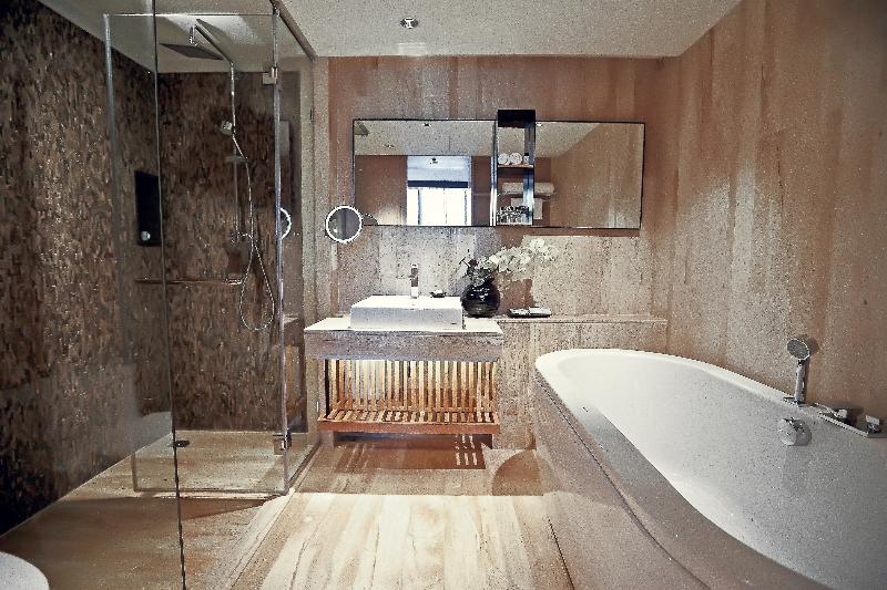 Arcadia Suites Bangkok - Oda