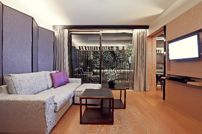 Arcadia Suites Bangkok - Oda