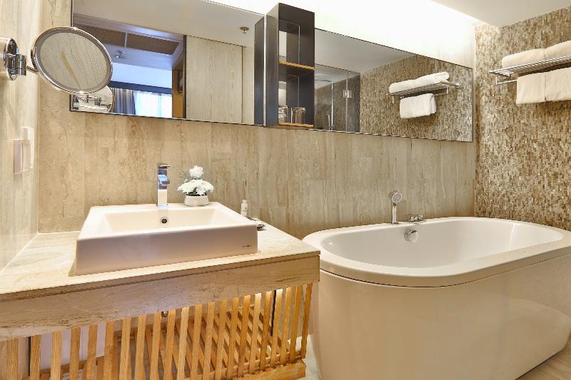 Arcadia Suites Bangkok - Oda