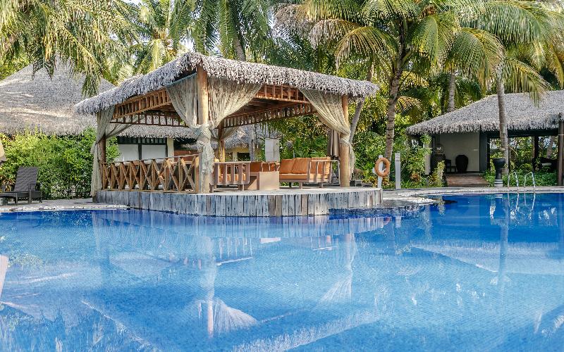 Kihaa Maldives - Havuz