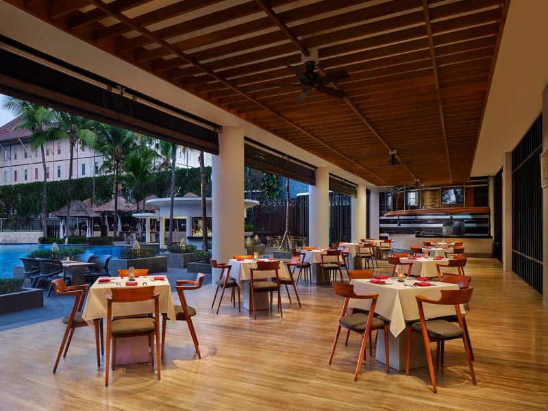 The Stones Hotel - Legian, Bali - Restoran
