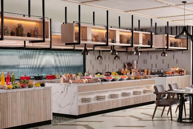 Sheraton Bali Kuta Resort - Restoran