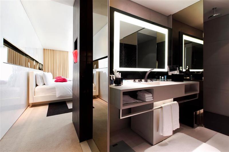 W Bangkok - Genel