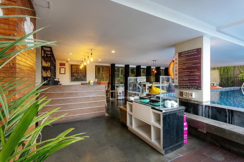 Horison Seminyak - Bar