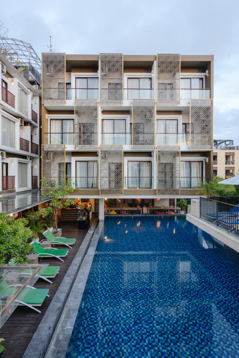 Horison Seminyak - Havuz