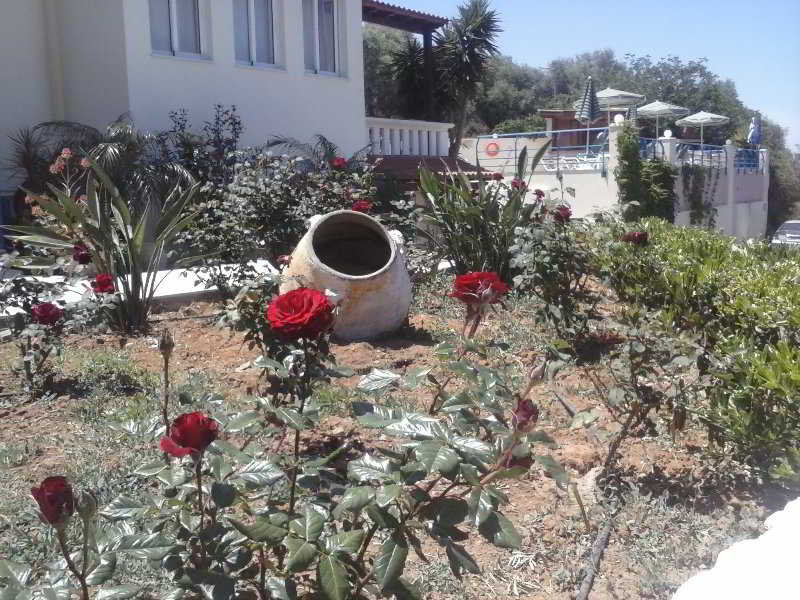 Poseidon Apartments
