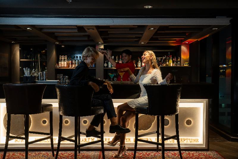 The Continent Hotel Sukhumvit - Asok BTS Bangkok - Bar