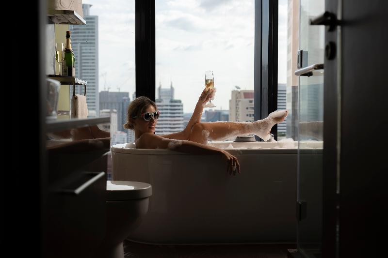 The Continent Hotel Sukhumvit - Asok BTS Bangkok - Oda