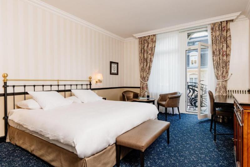 Opera Hotel - Oda