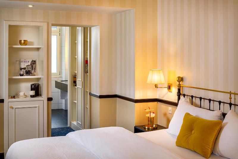 Opera Hotel - Oda