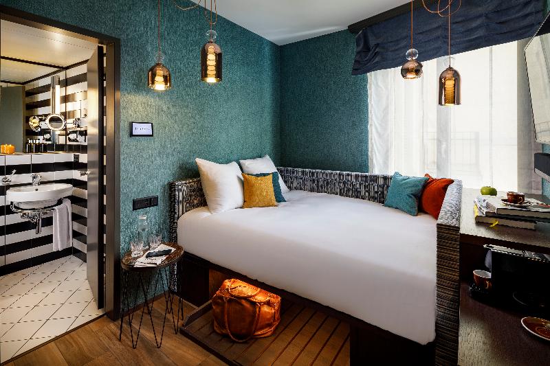 Opera Hotel - Oda