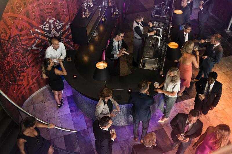 Haven Hotel Rotterdam, Curio Collection by Hilton - Bar