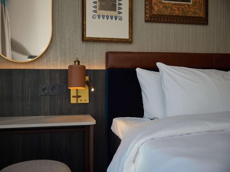 Haven Hotel Rotterdam, Curio Collection by Hilton - Oda