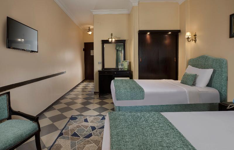 Holidays Express Hotel - Oda