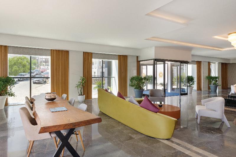 La Quinta by Wyndham Bodrum - Lobi