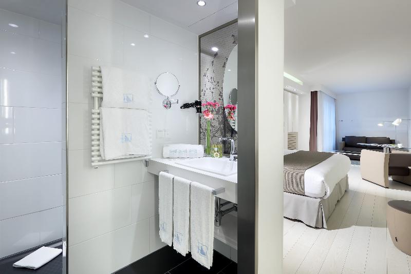 Eurostars Book Hotel - Oda