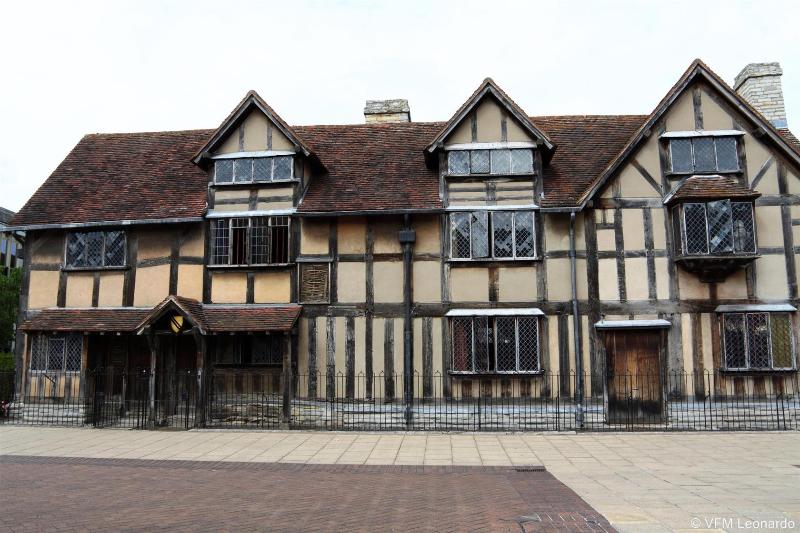 The Warwick Hotel - Genel