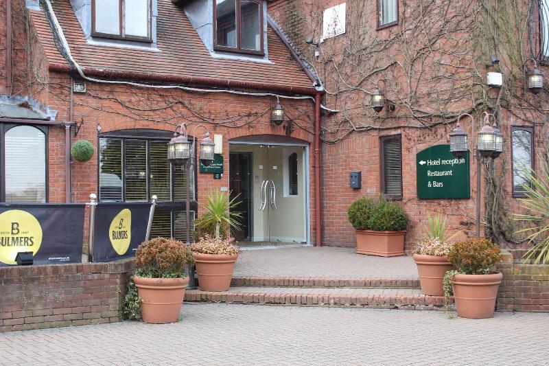 The Warwick Hotel - Genel