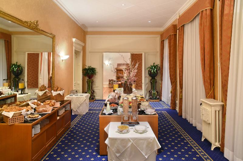 Golf Hotel Rene Capt - Restoran